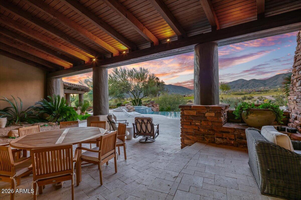 10460 E PALO BREA Drive