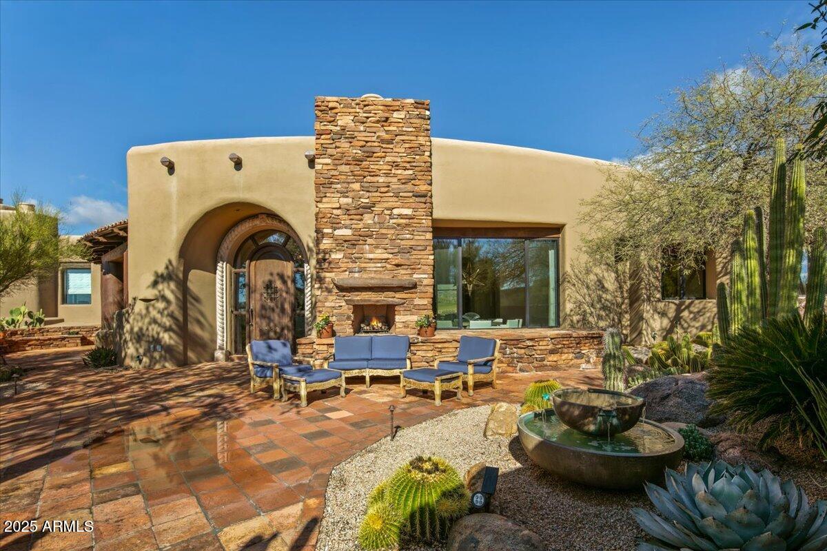 10460 E PALO BREA Drive