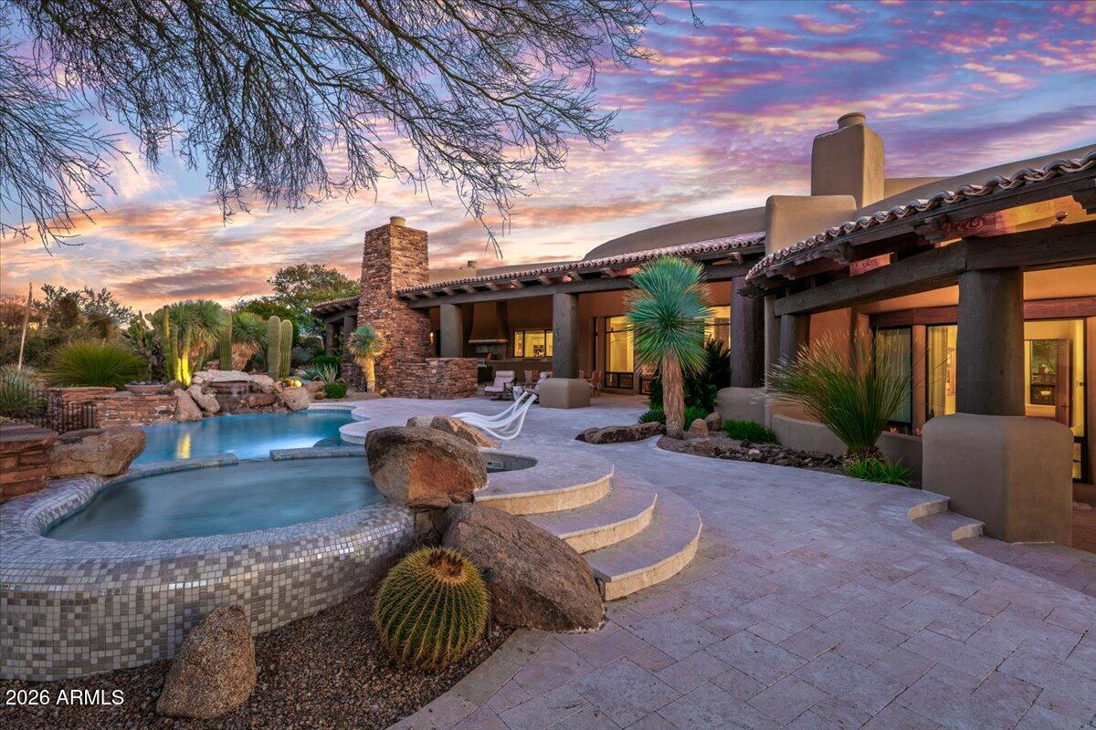 10460 E PALO BREA Drive