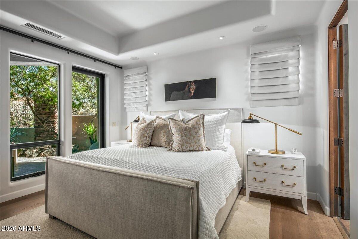 10460 E PALO BREA Drive