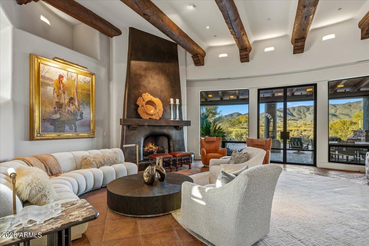 10460 E PALO BREA Drive