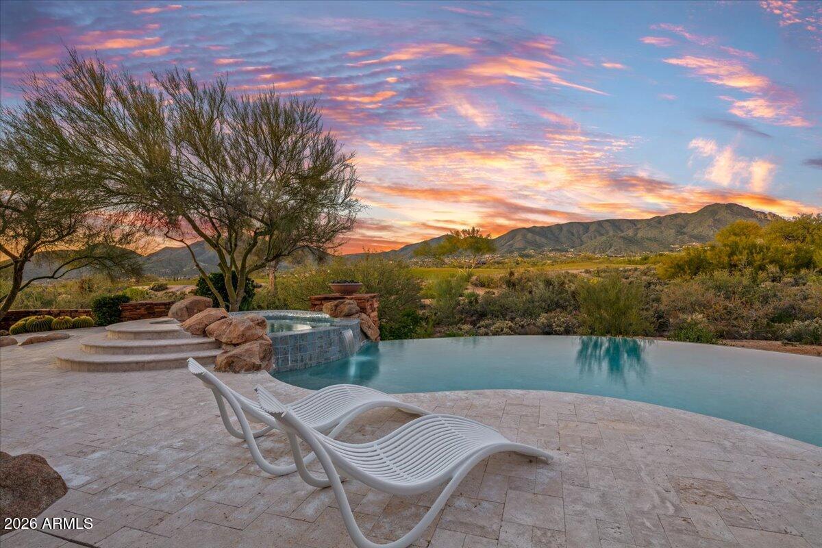 10460 E PALO BREA Drive