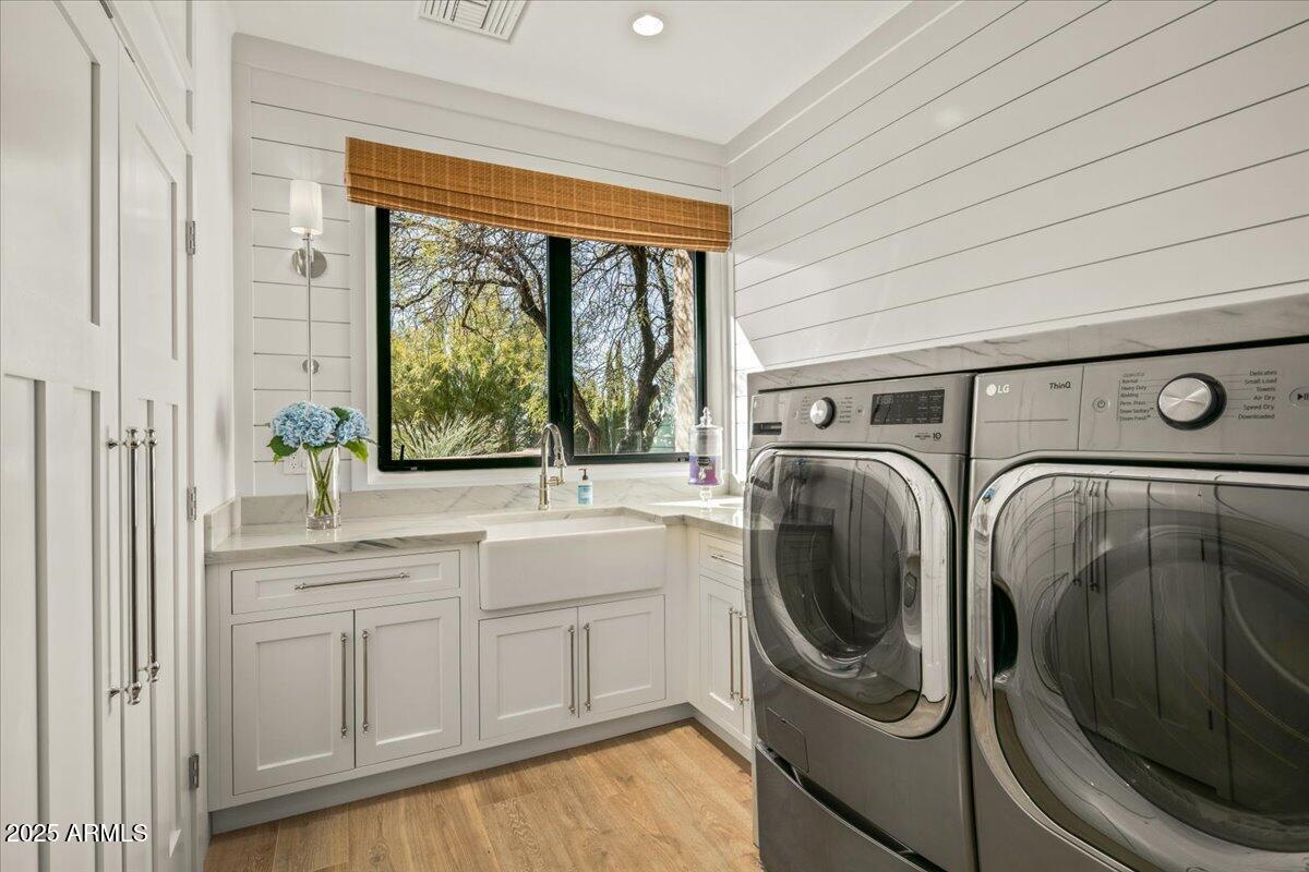 10460 E PALO BREA Drive