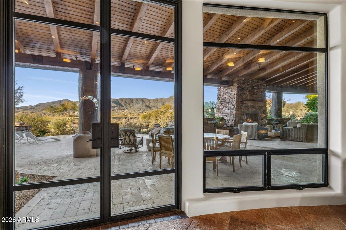 10460 E PALO BREA Drive