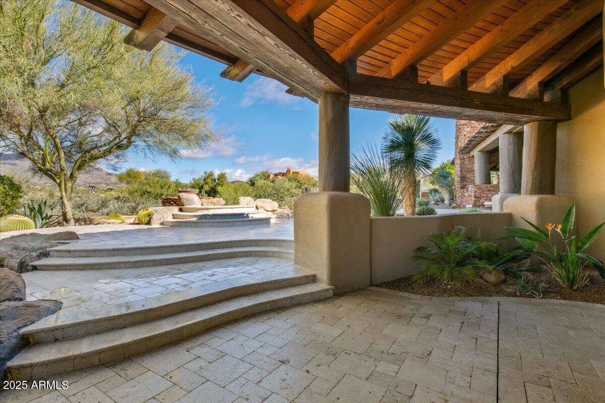 10460 E PALO BREA Drive