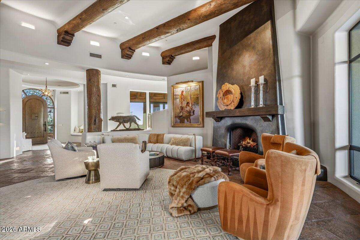 10460 E PALO BREA Drive