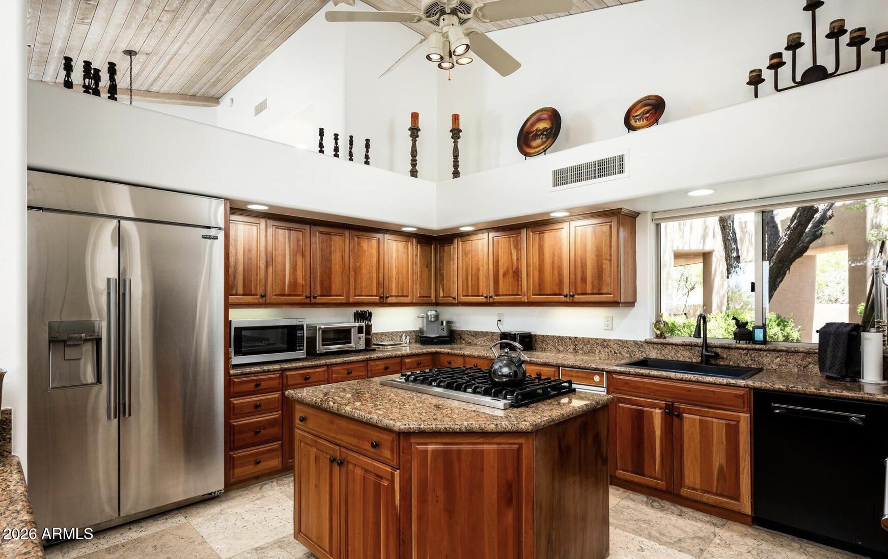 10598 E TAMARISK Way