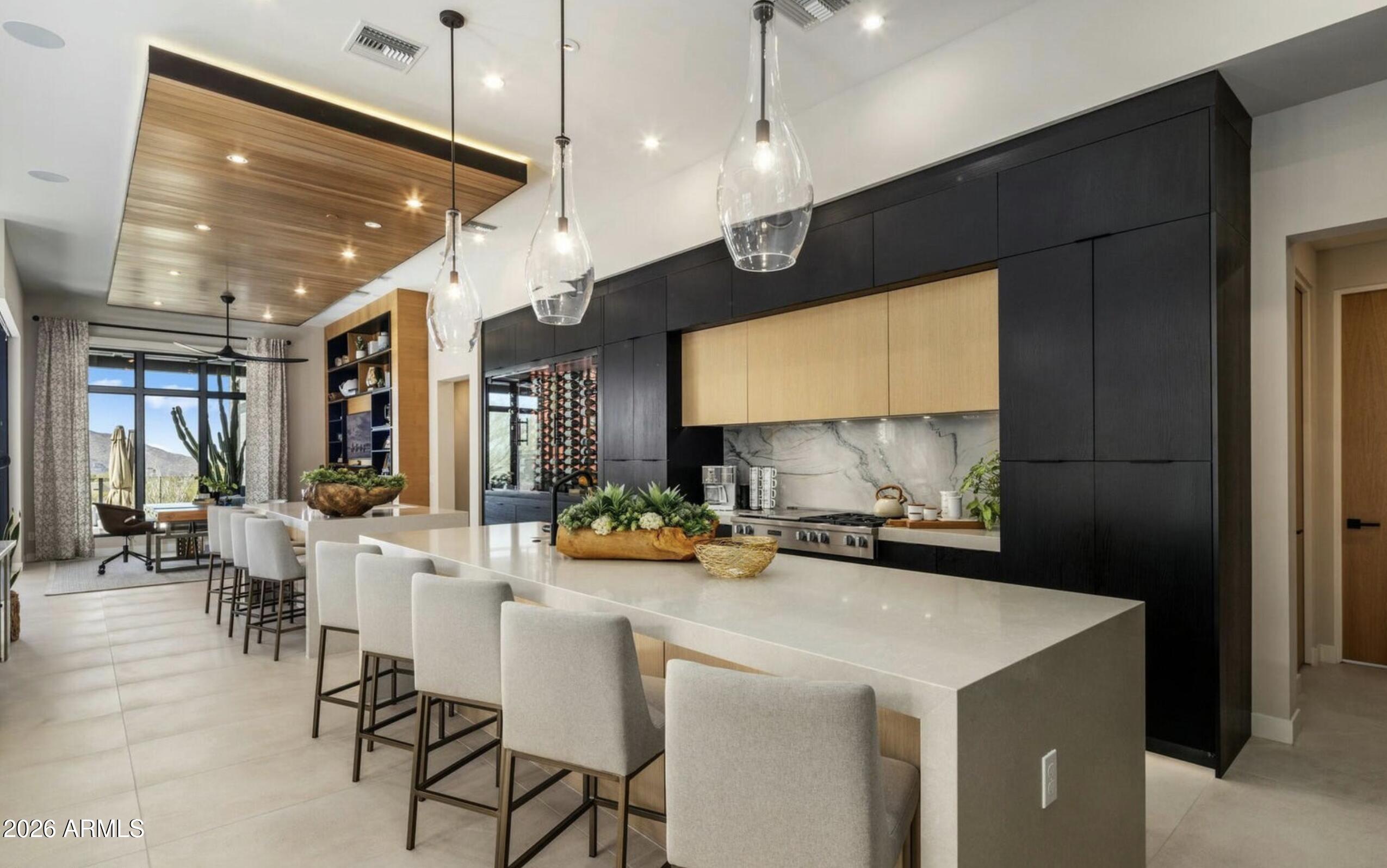 37200 N CAVE CREEK Road 1072