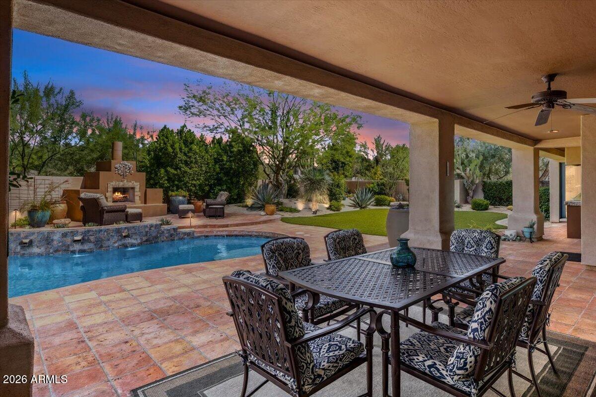 25255 N RANCH GATE Road