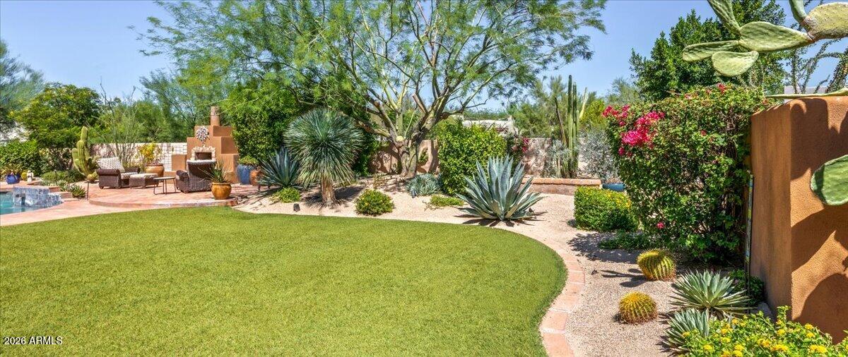 25255 N RANCH GATE Road