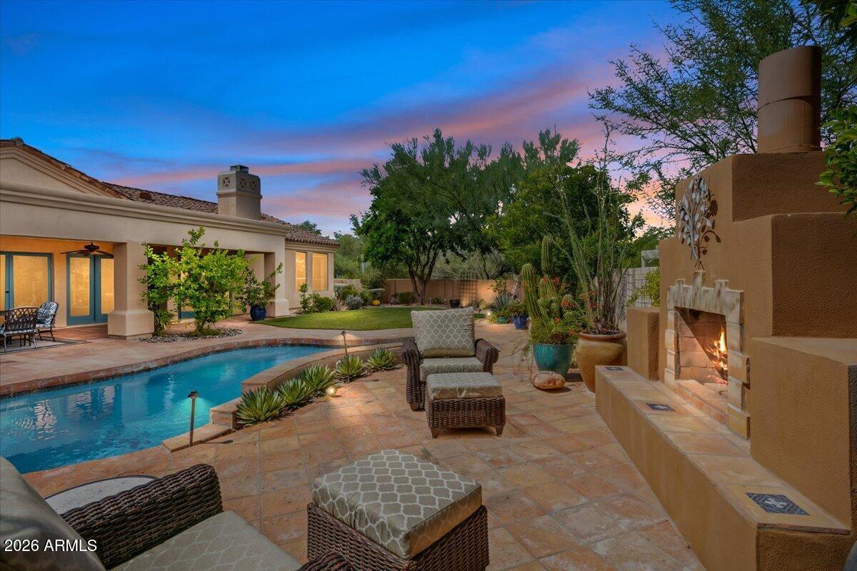 25255 N RANCH GATE Road