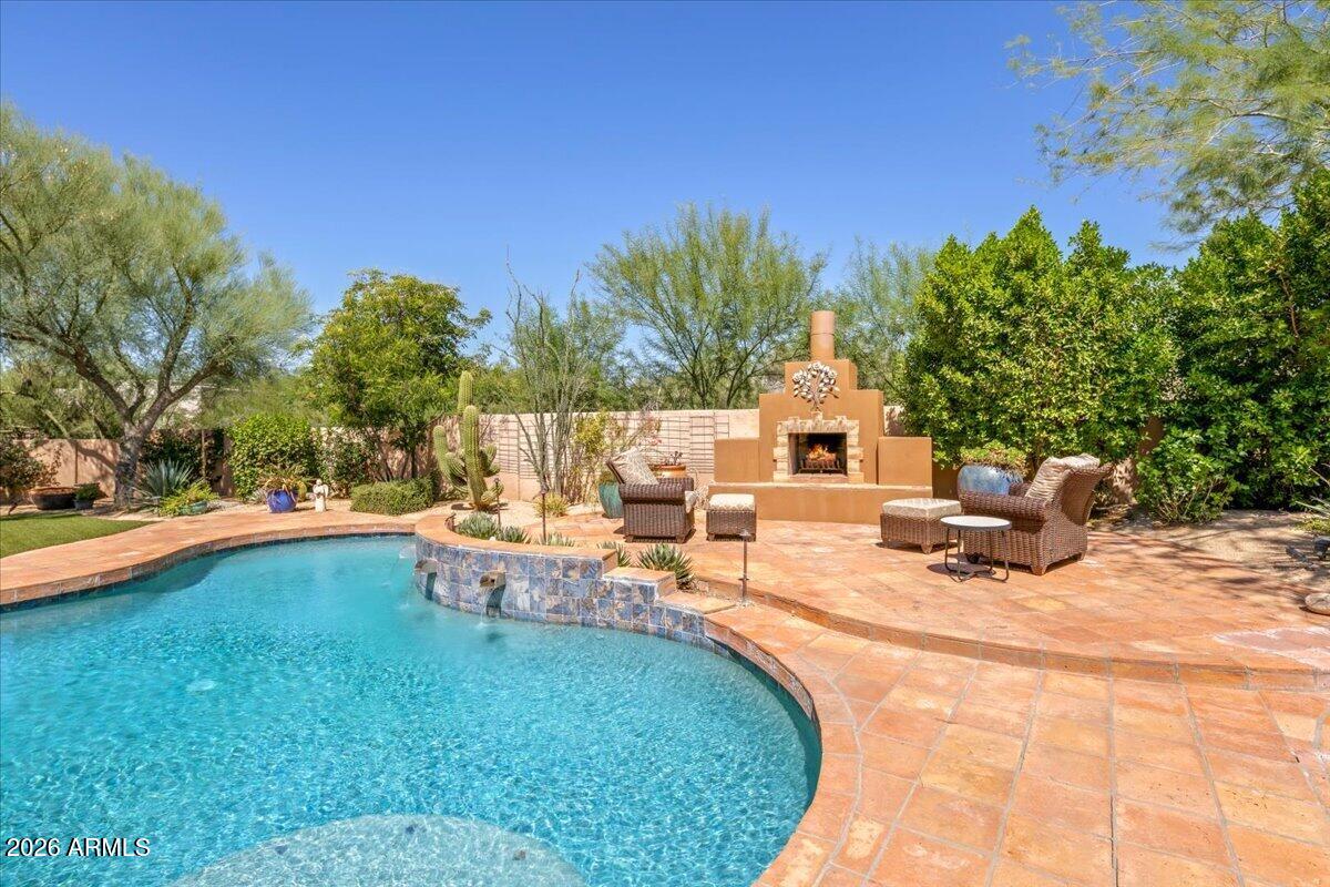 25255 N RANCH GATE Road