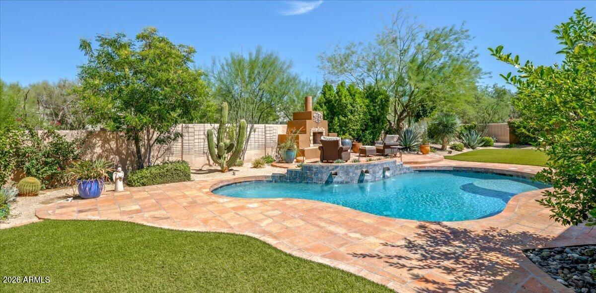 25255 N RANCH GATE Road
