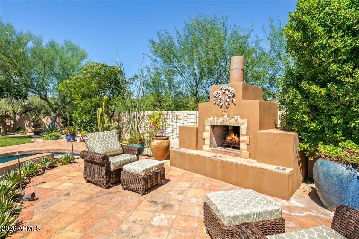 25255 N RANCH GATE Road