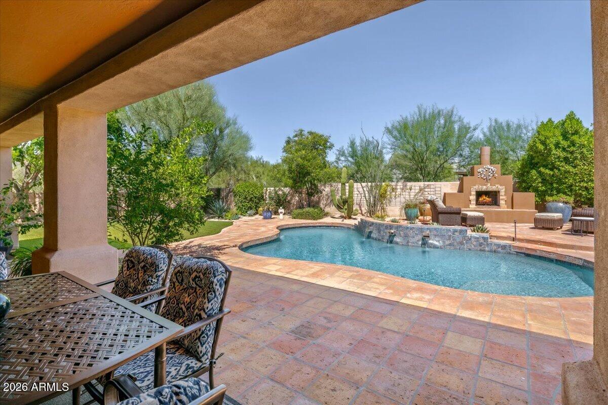 25255 N RANCH GATE Road