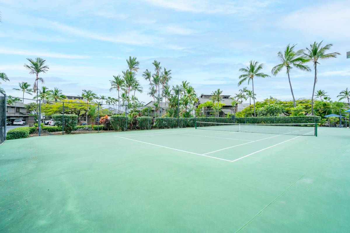 78-261 MANUKAI ST 704