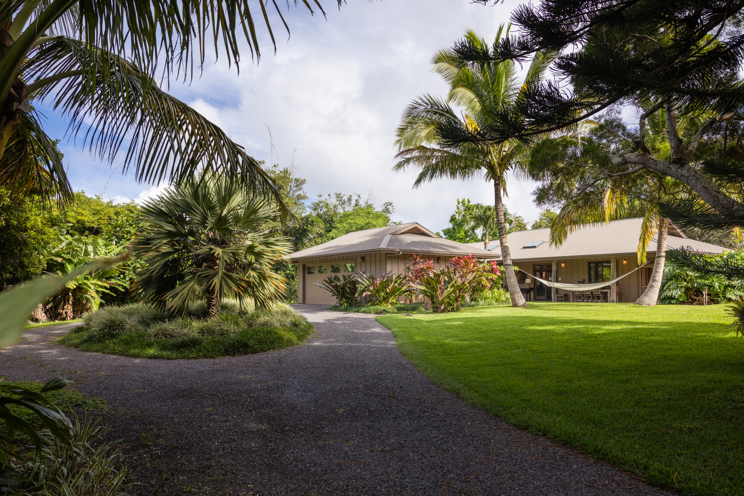 54-511 KAPAAU RD