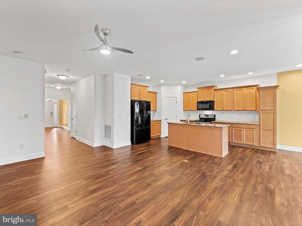 32019 Logan Ct