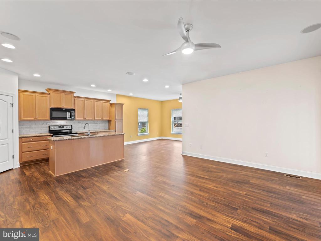 32019 Logan Ct
