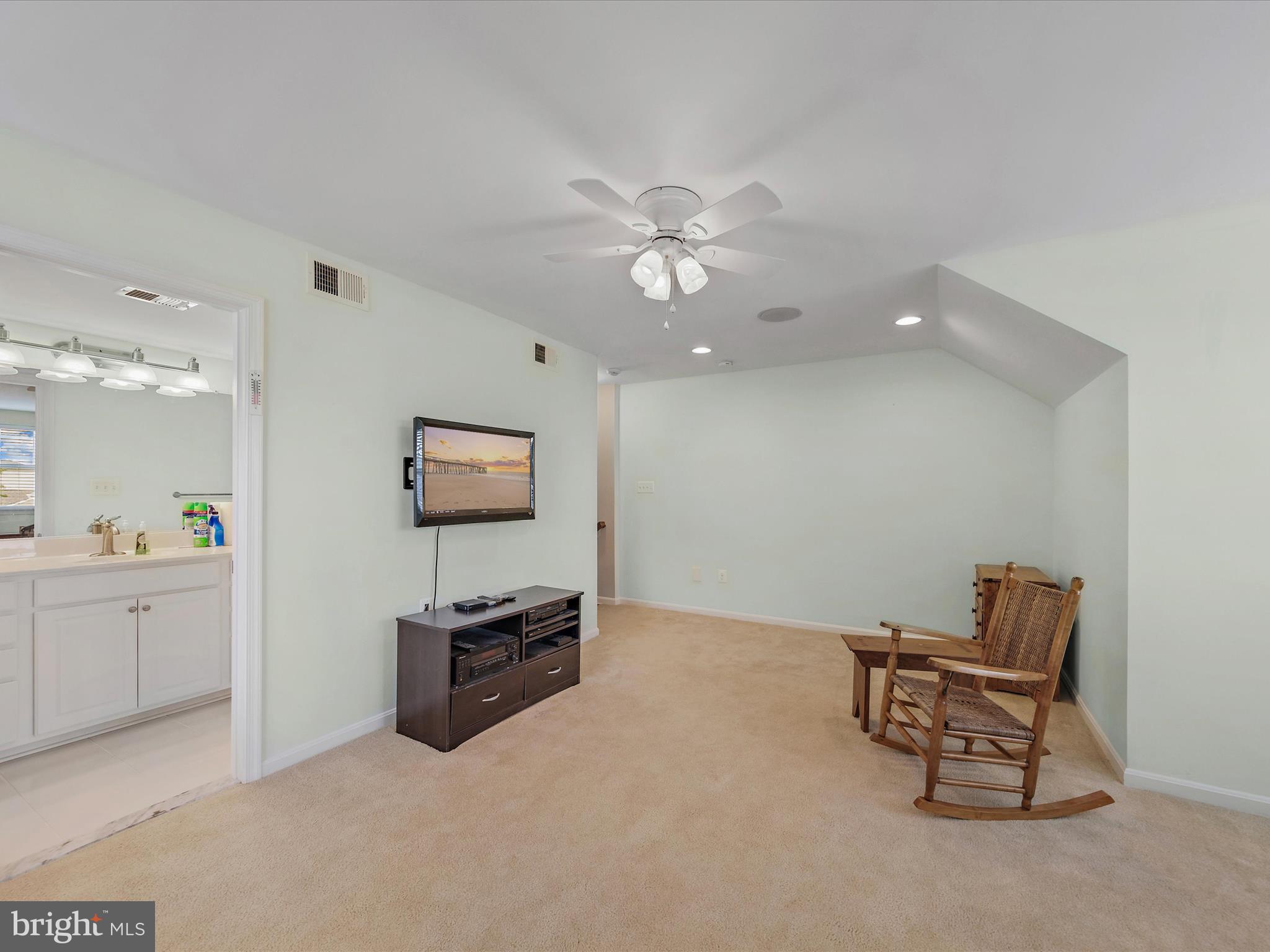 14693 Pleasant Pond Way