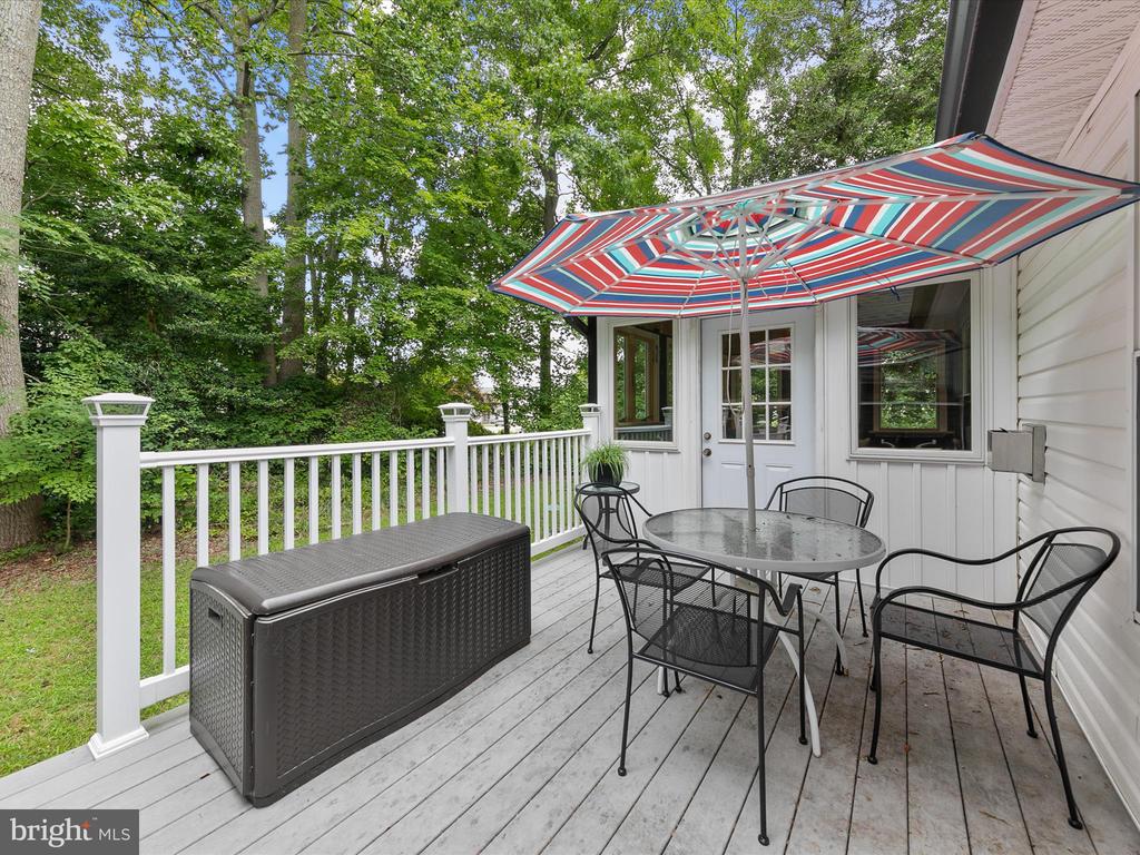 3 Alderleaf Dr