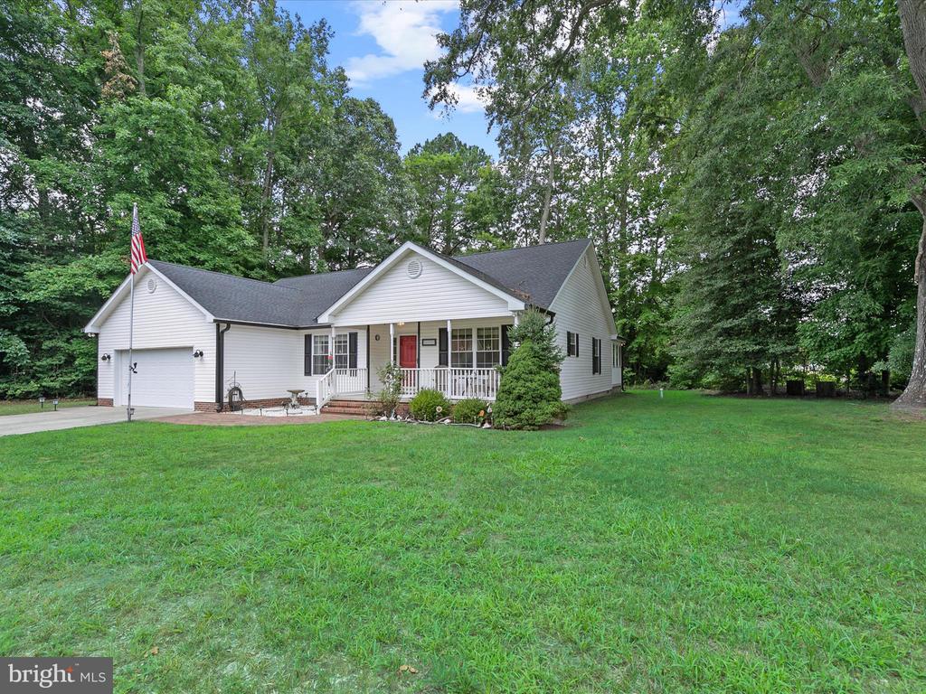 3 Alderleaf Dr