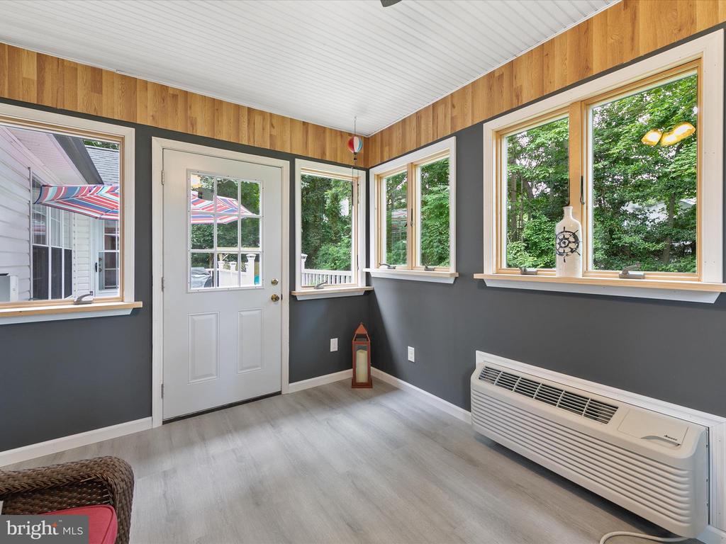 3 Alderleaf Dr