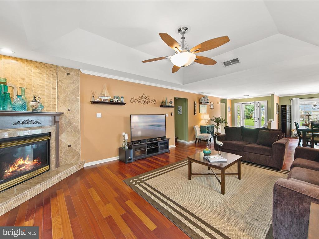 3 Alderleaf Dr