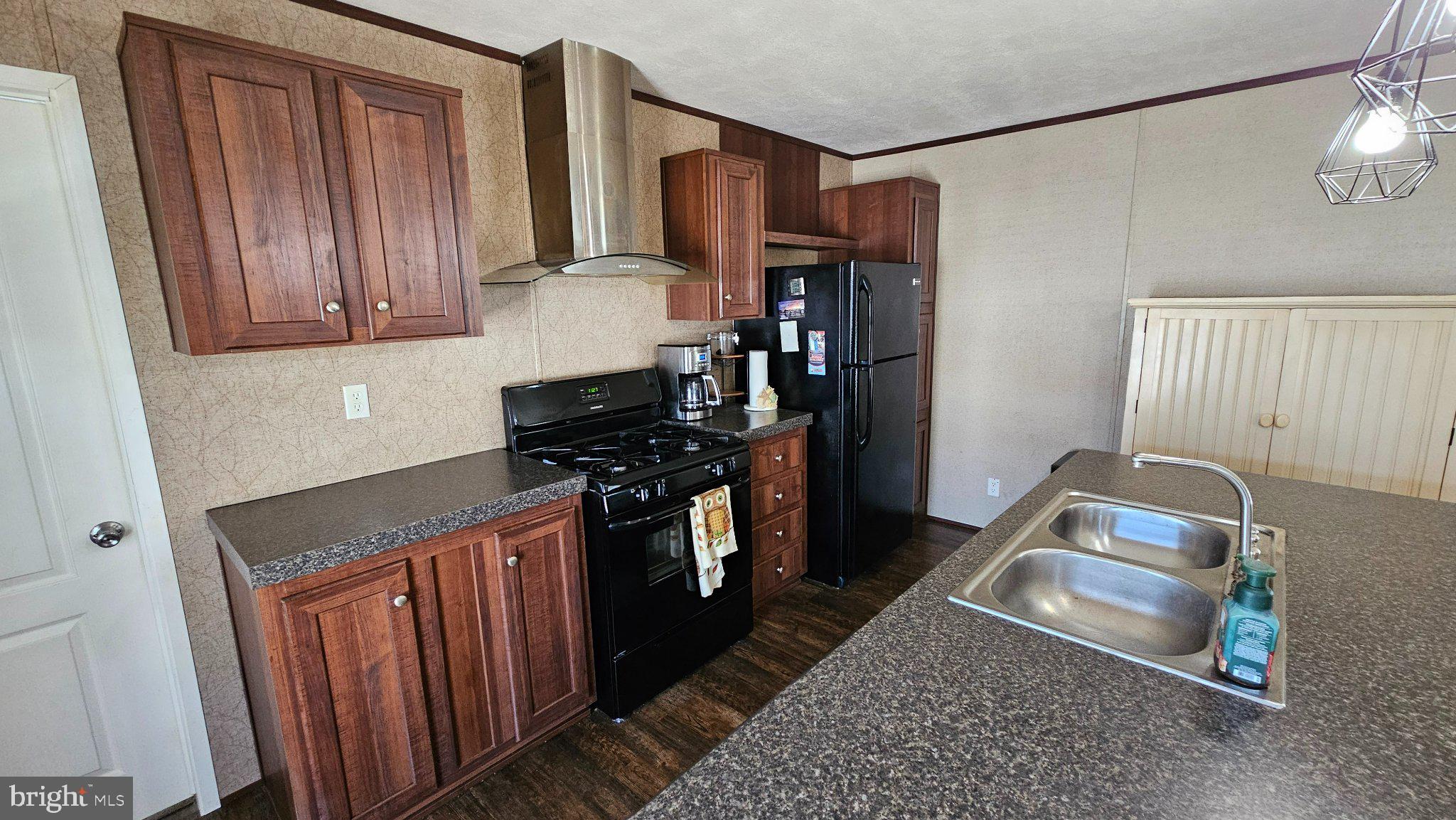 36994 BLUE TEAL ROAD