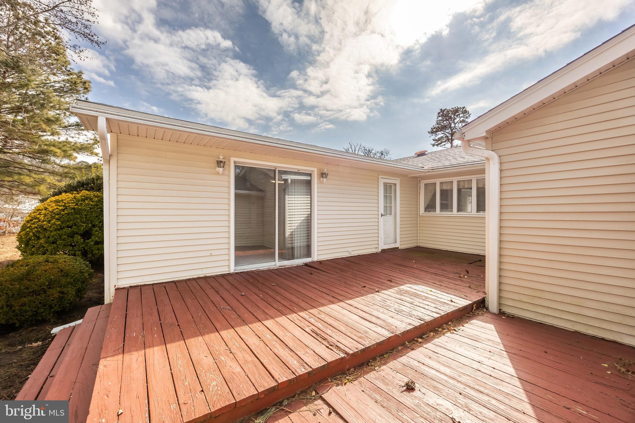 4421 BEECHWOOD PLACE