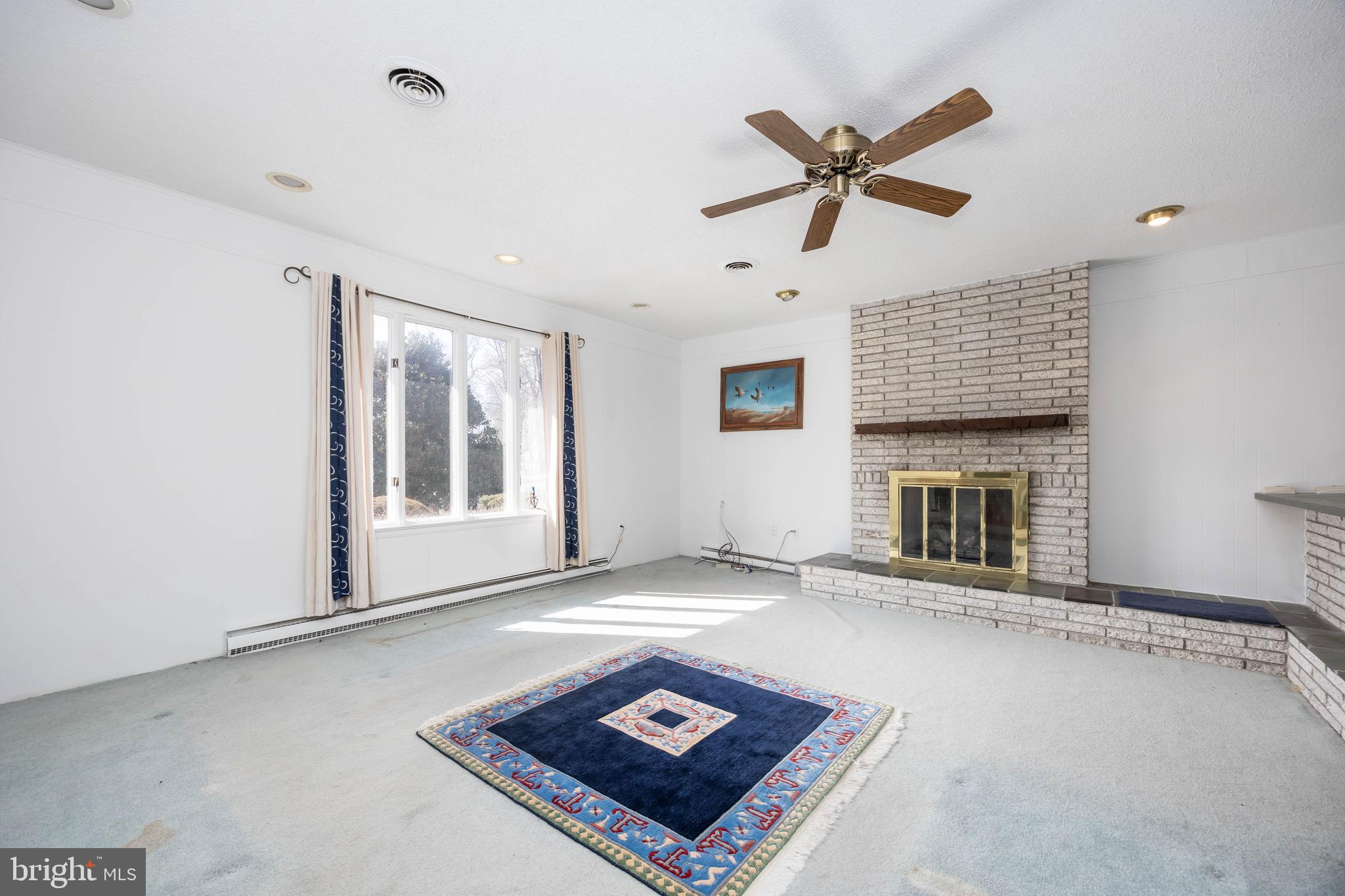 4421 BEECHWOOD PLACE