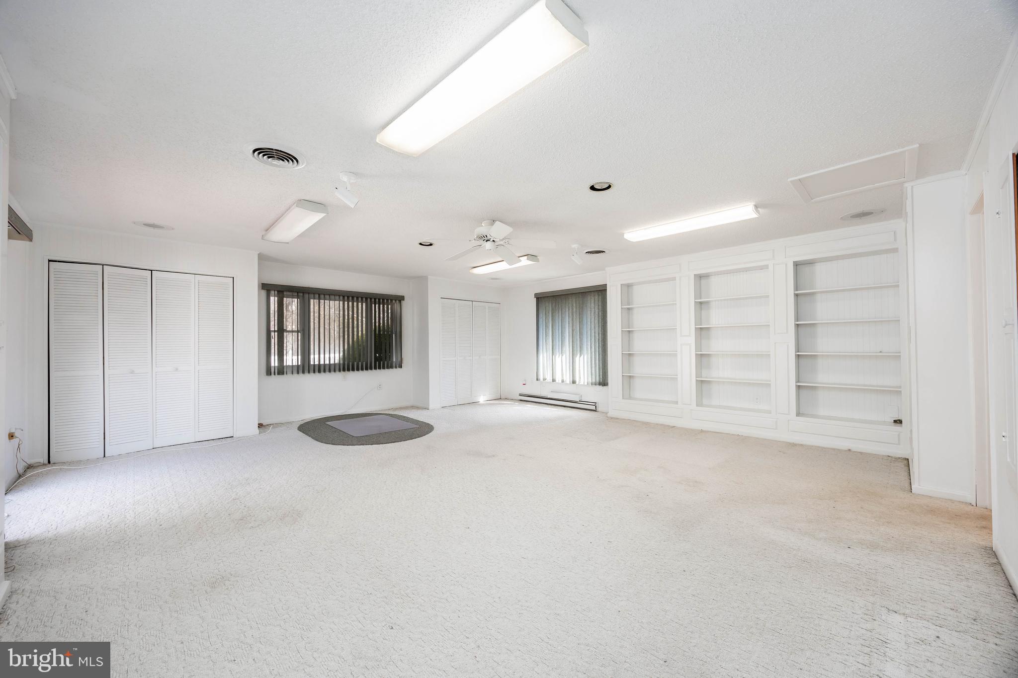 4421 BEECHWOOD PLACE