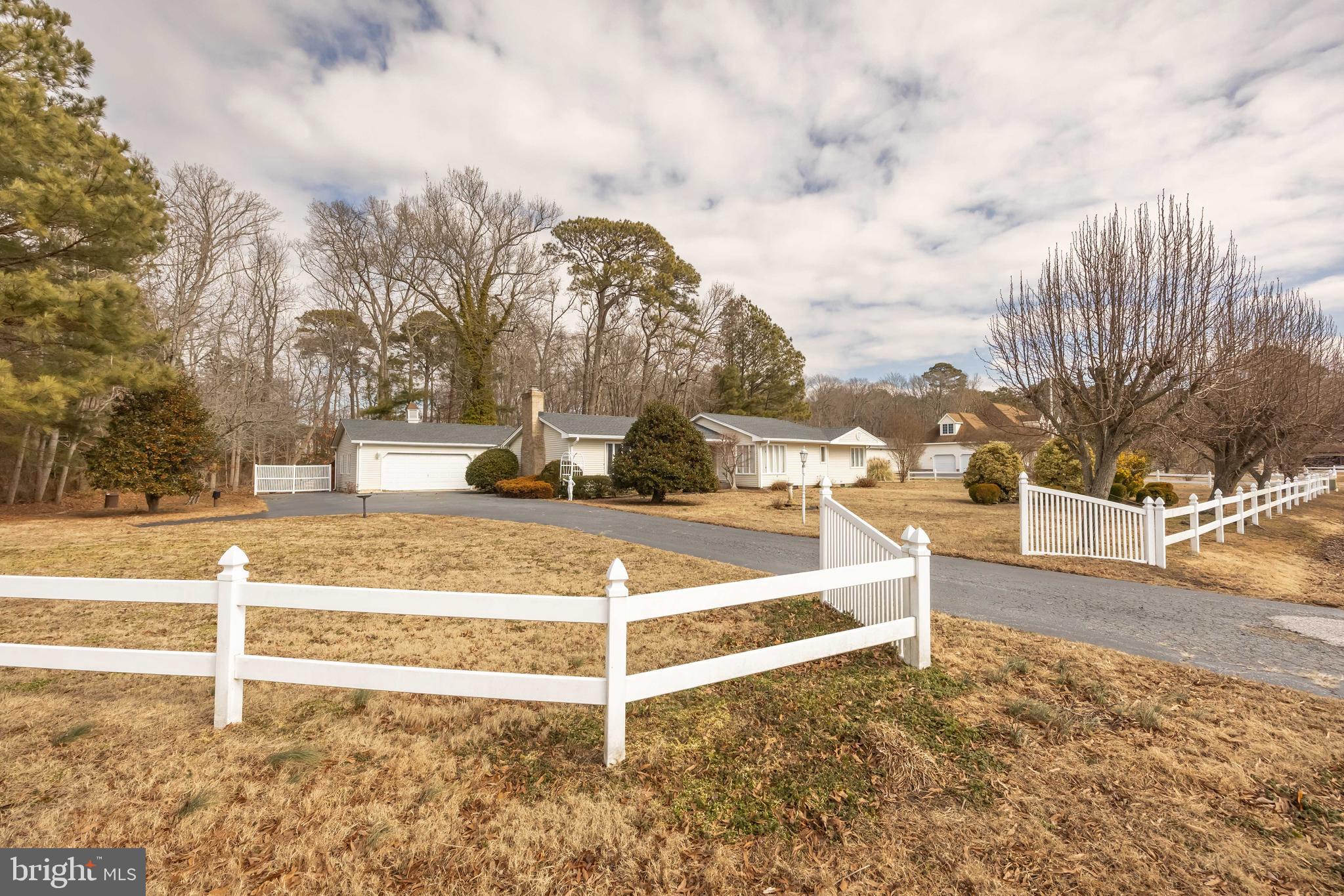 4421 BEECHWOOD PLACE