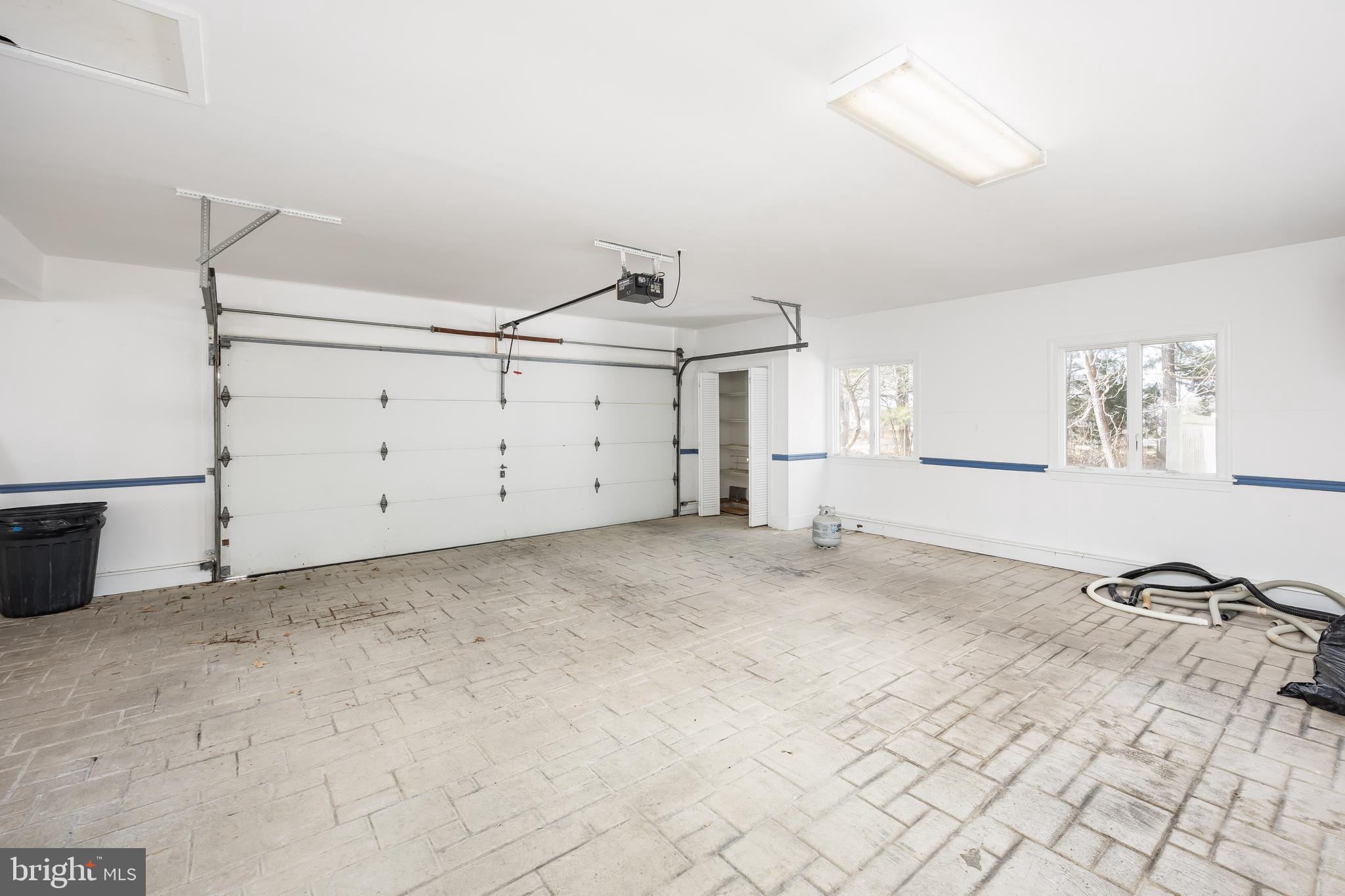 4421 BEECHWOOD PLACE