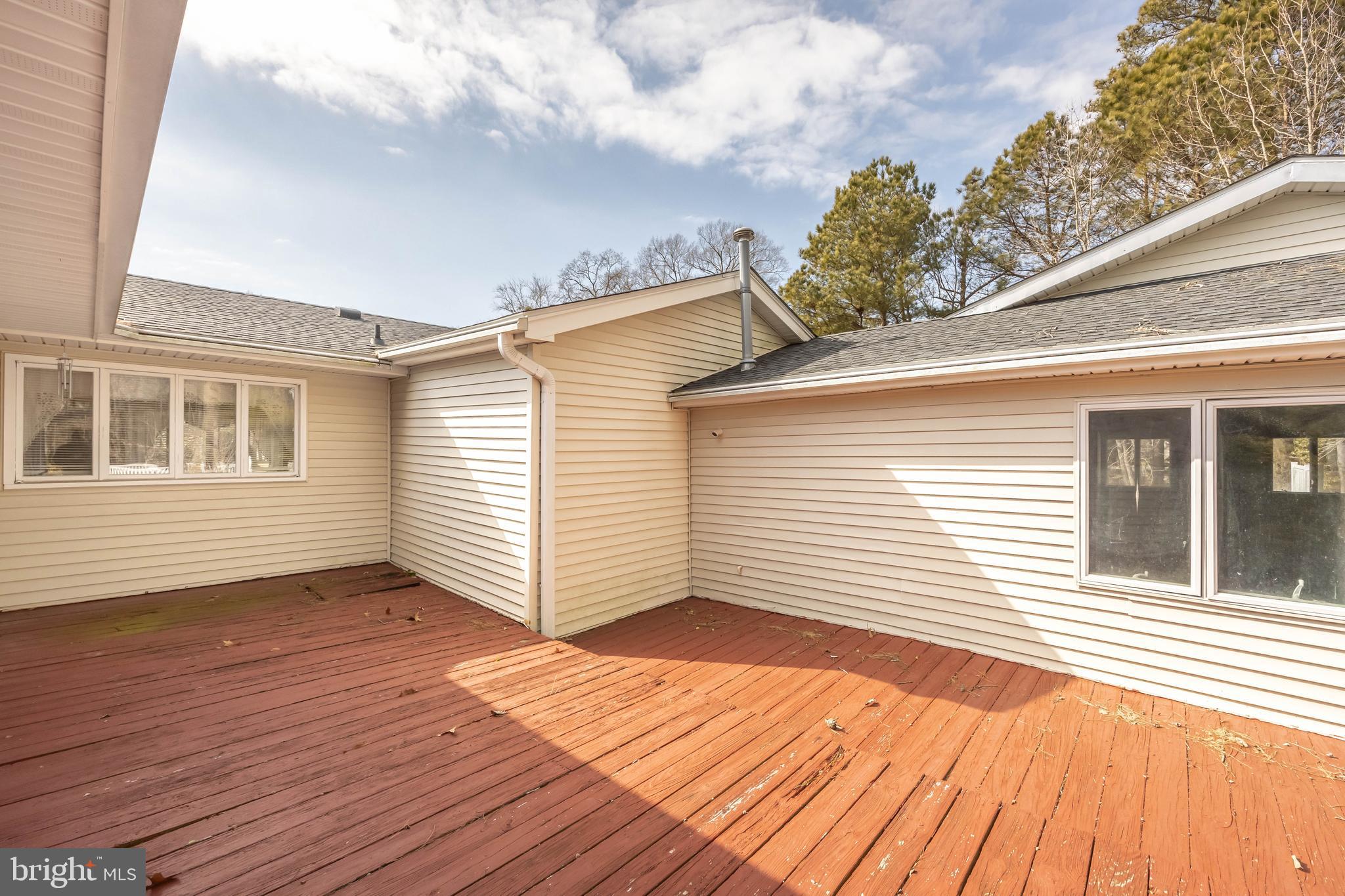 4421 BEECHWOOD PLACE