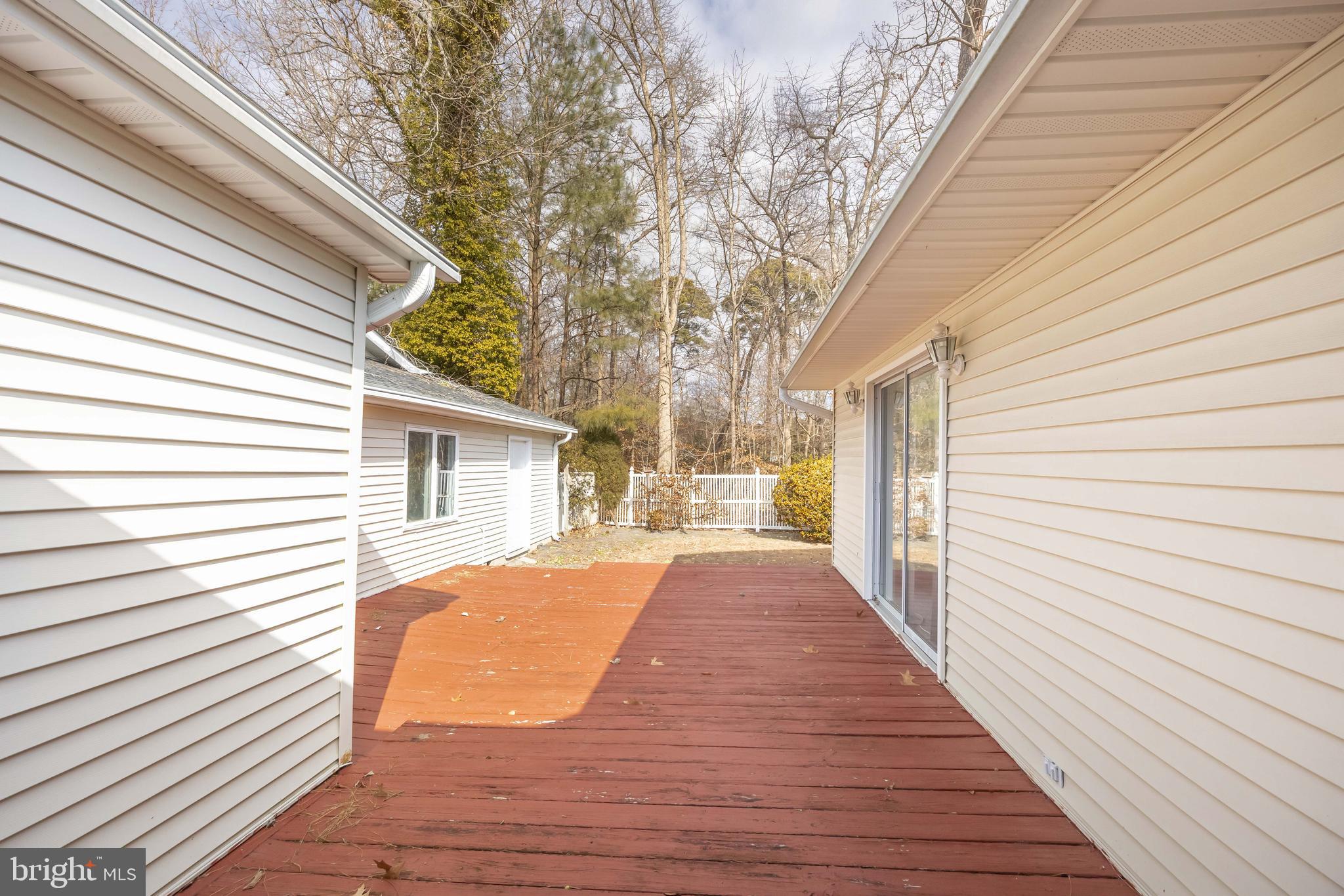 4421 BEECHWOOD PLACE