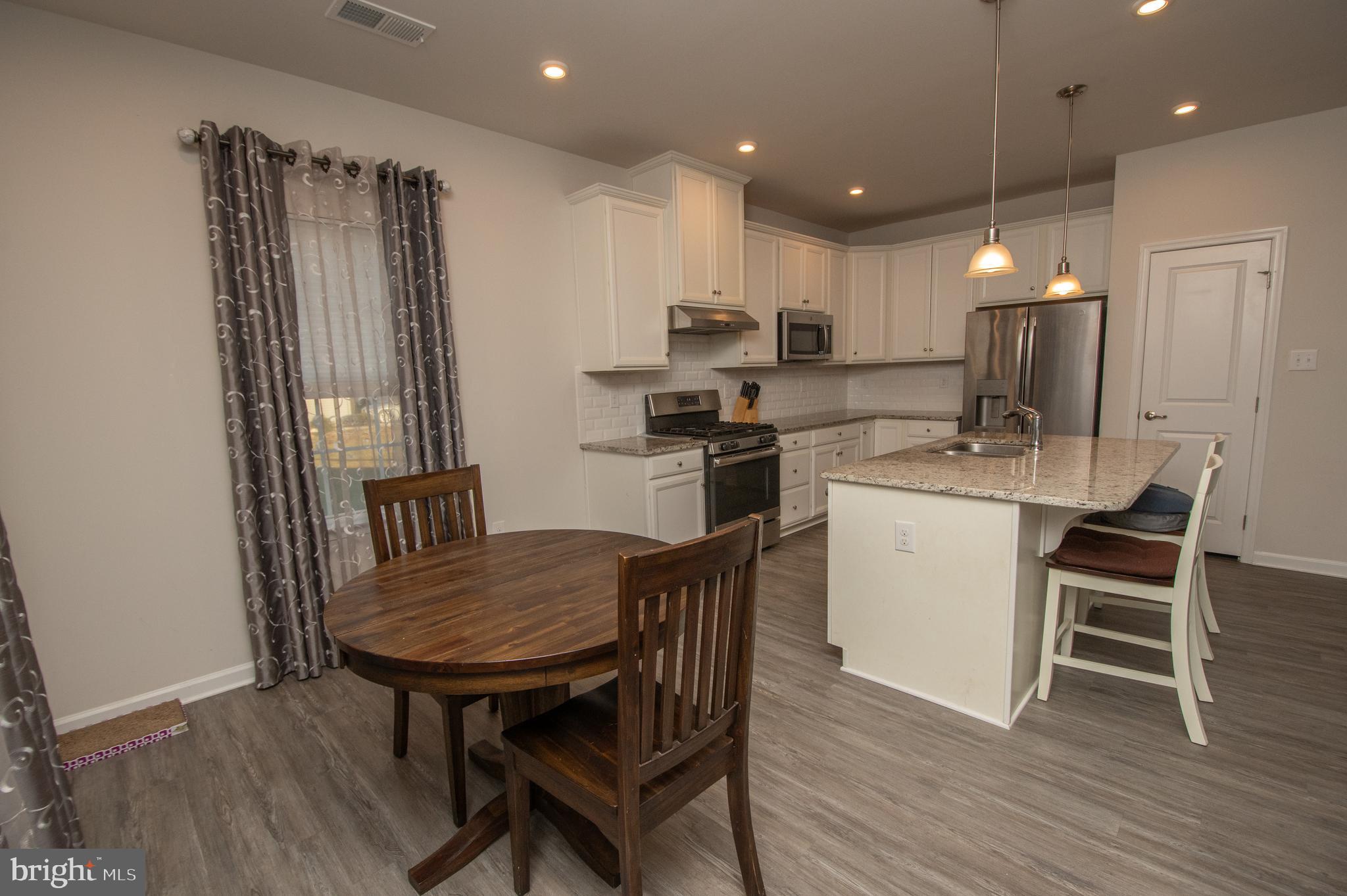 30730 SPOONBILL COURT