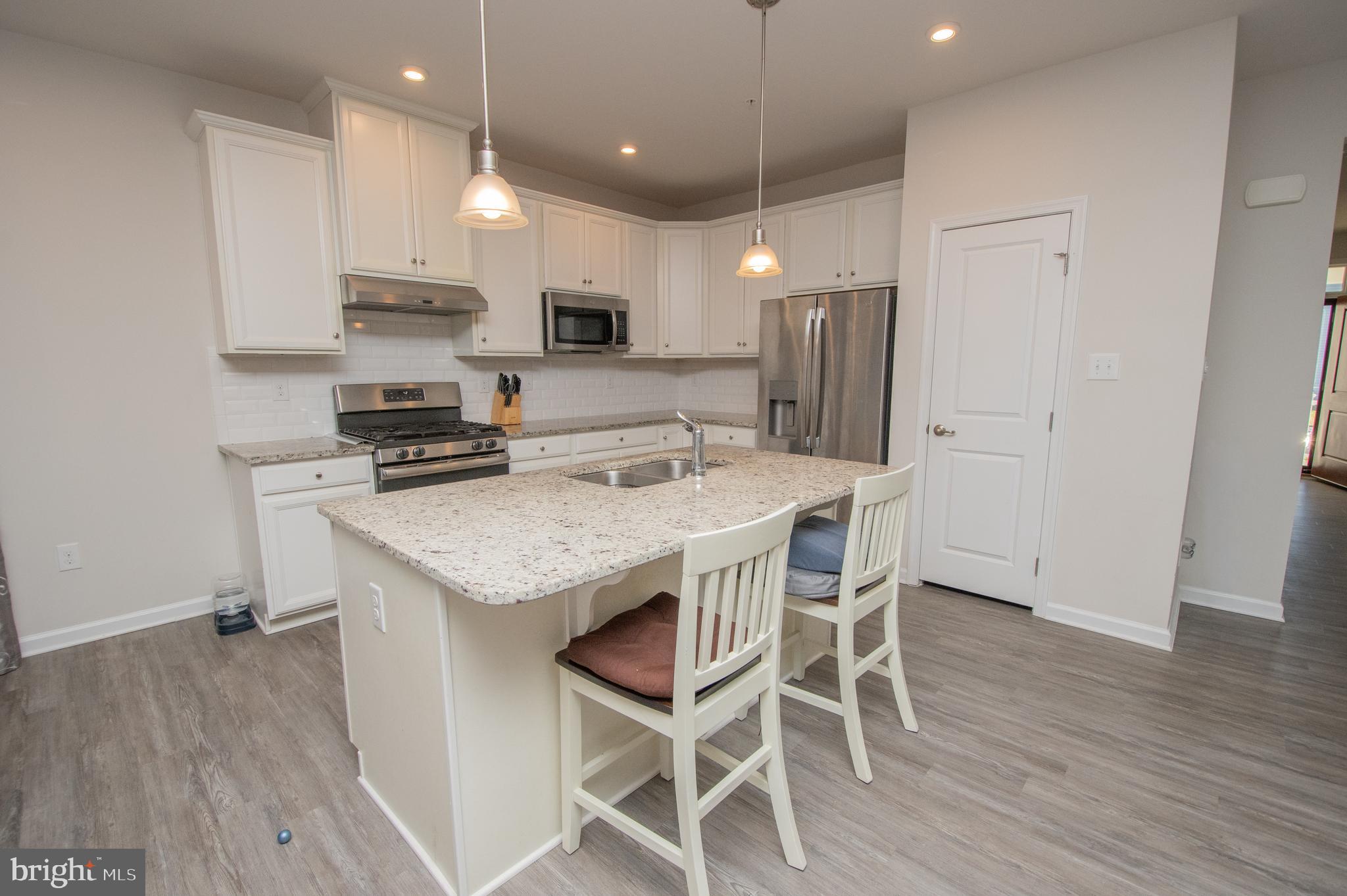 30730 SPOONBILL COURT