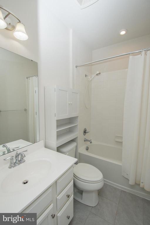 30730 SPOONBILL COURT