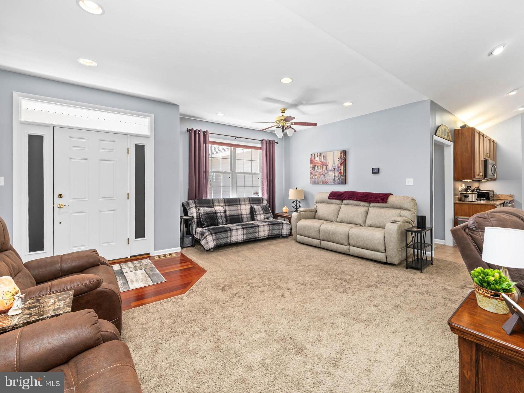 7814 BROADLEAF DRIVE