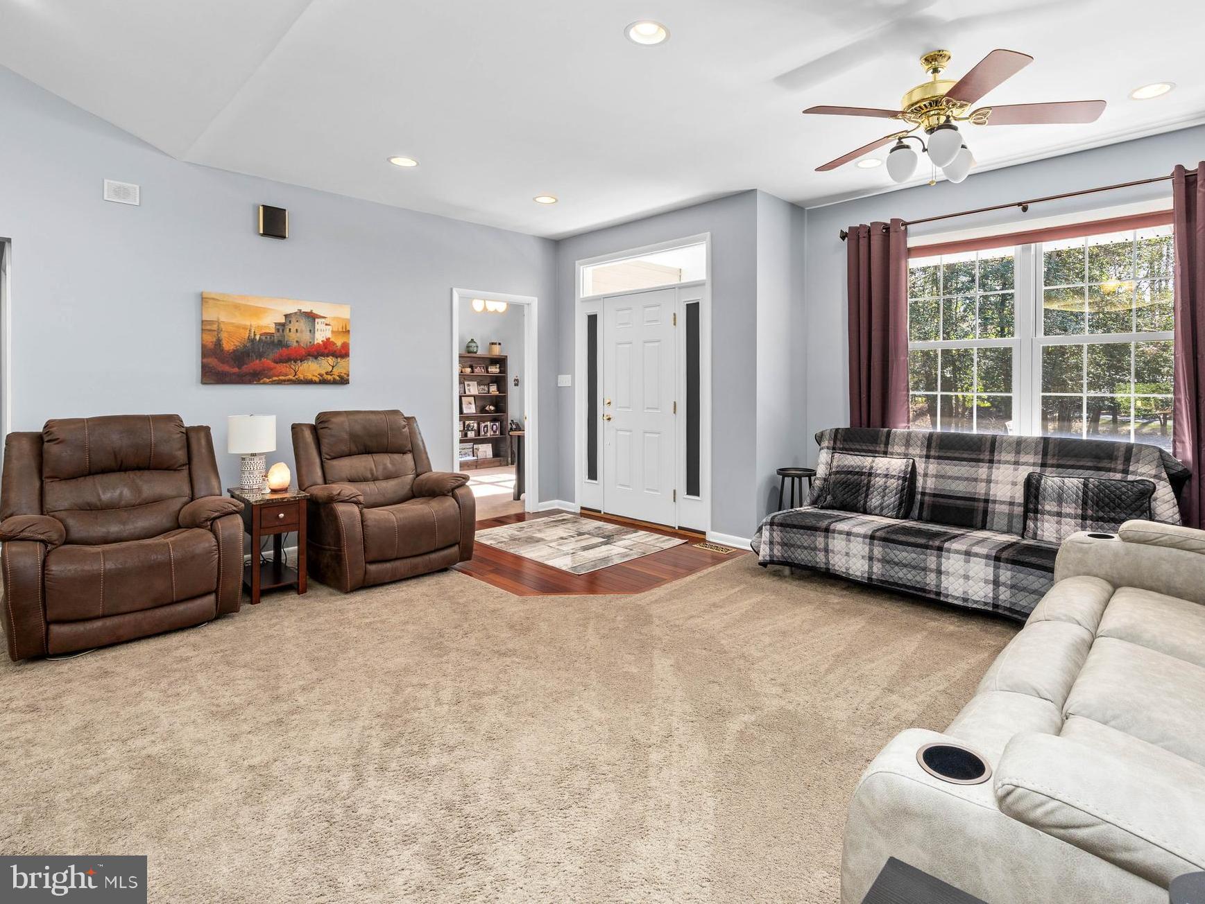 7814 BROADLEAF DRIVE