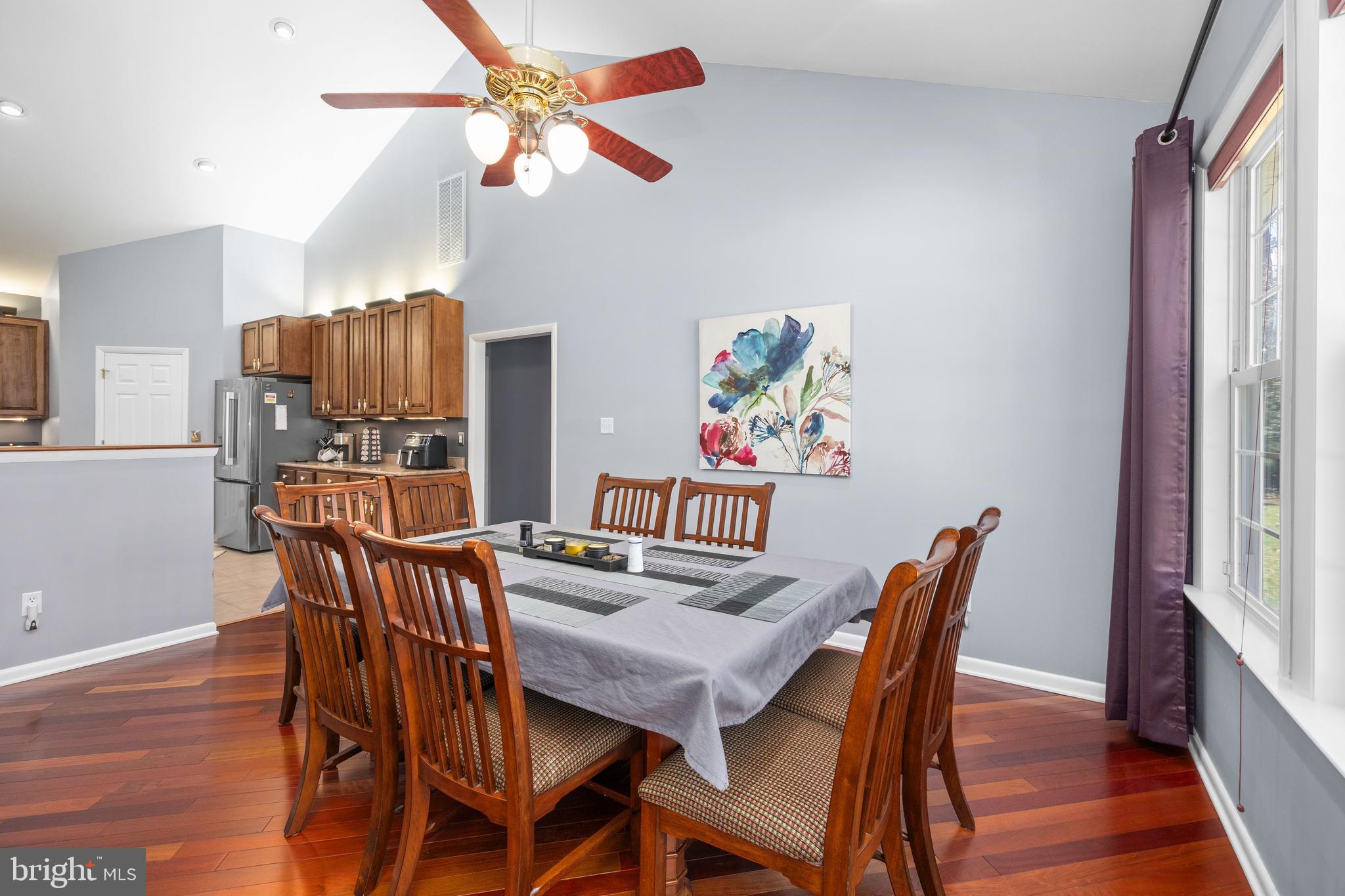 7814 BROADLEAF DRIVE