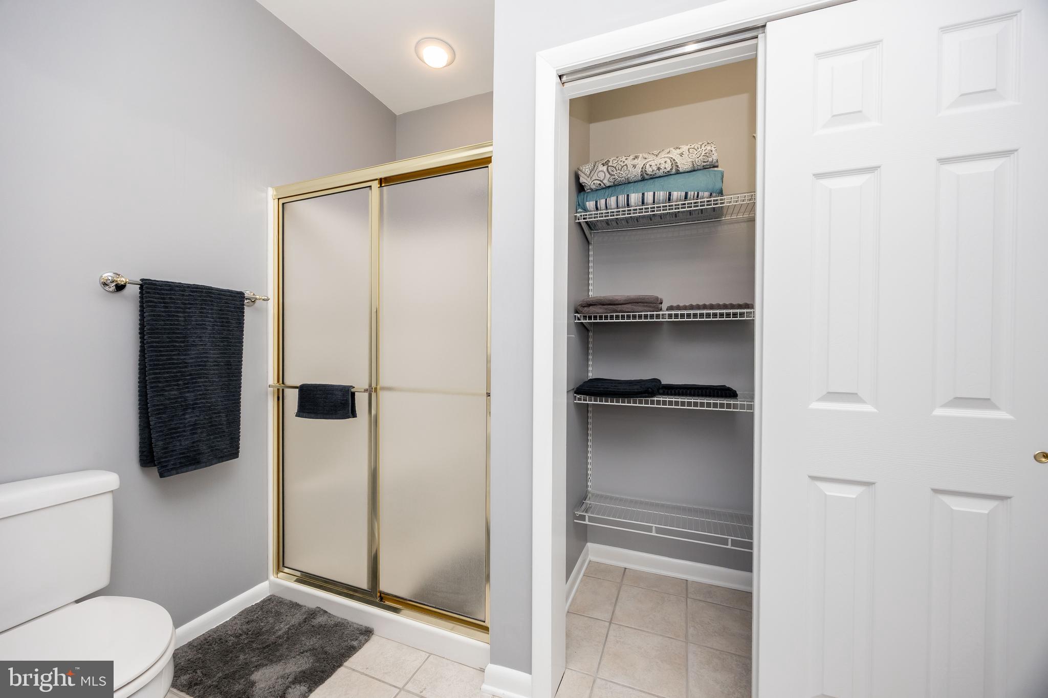 7814 BROADLEAF DRIVE