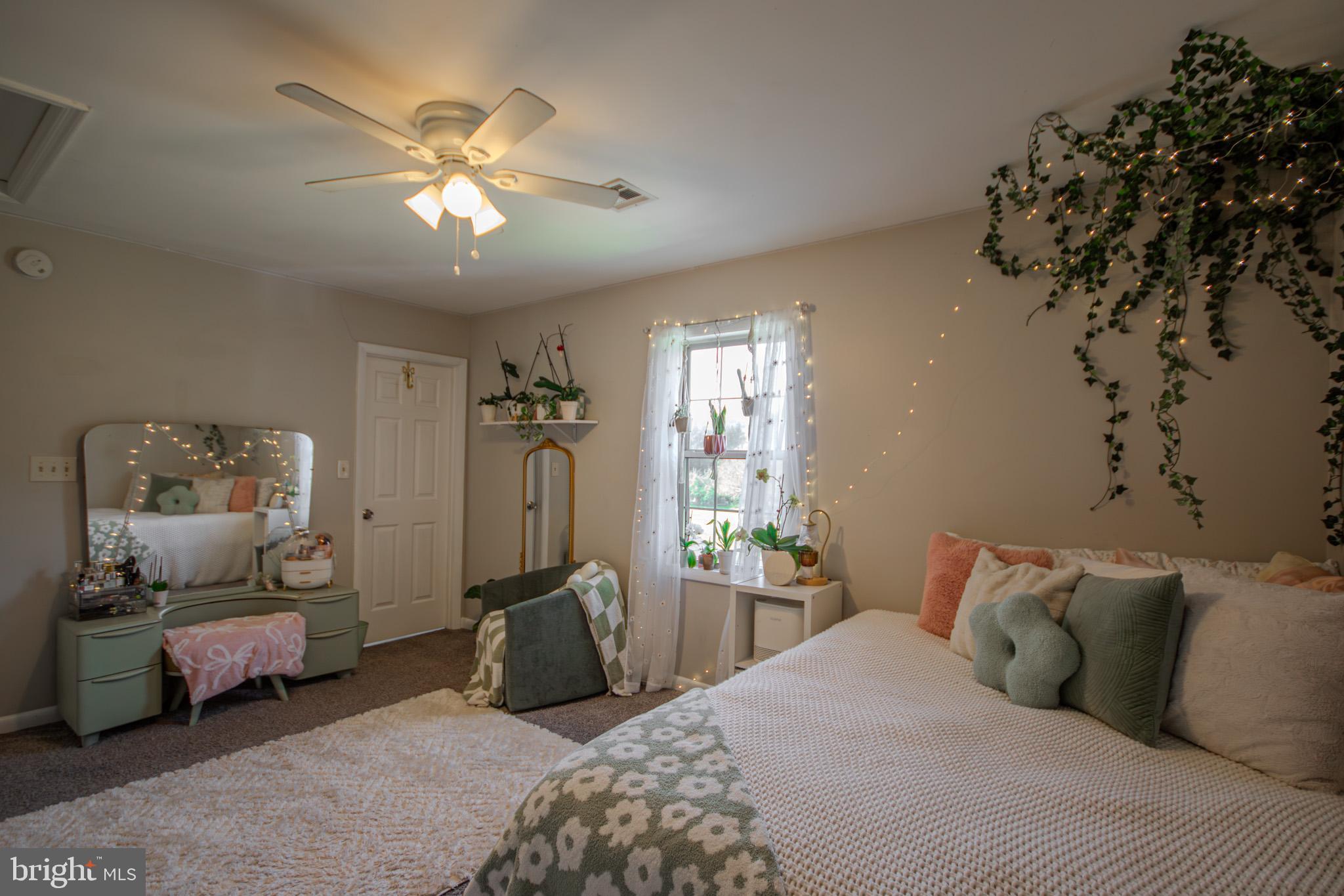 26493 MEADOW LAND LANE