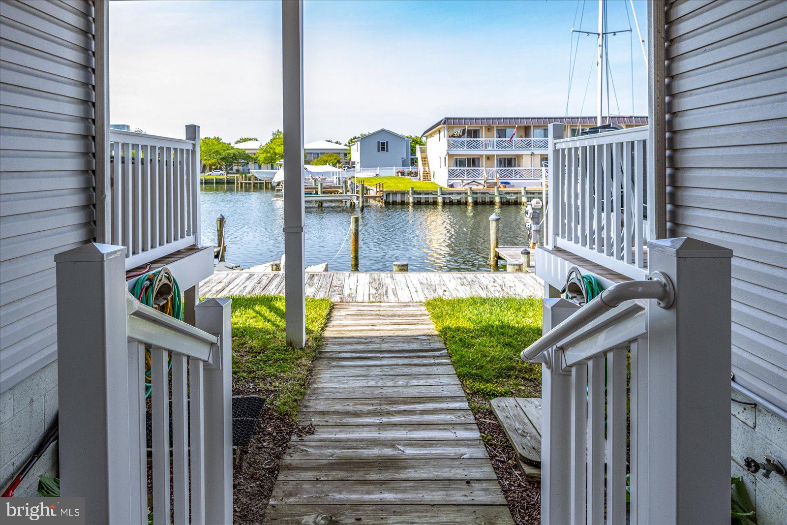 119-A Newport Bay Dr #119a