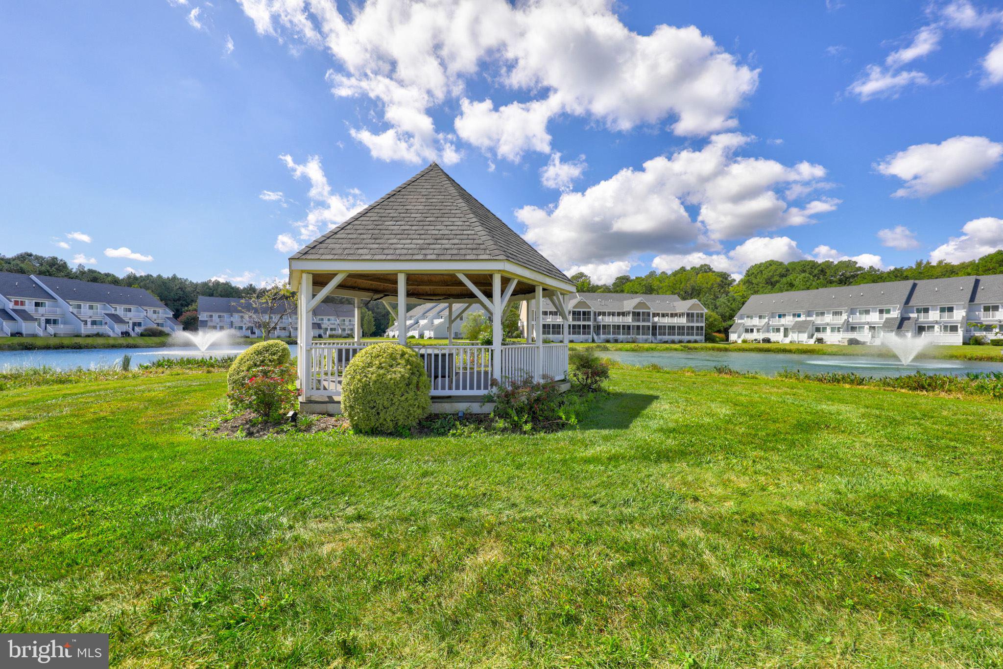 9721 Village Ln #9711d