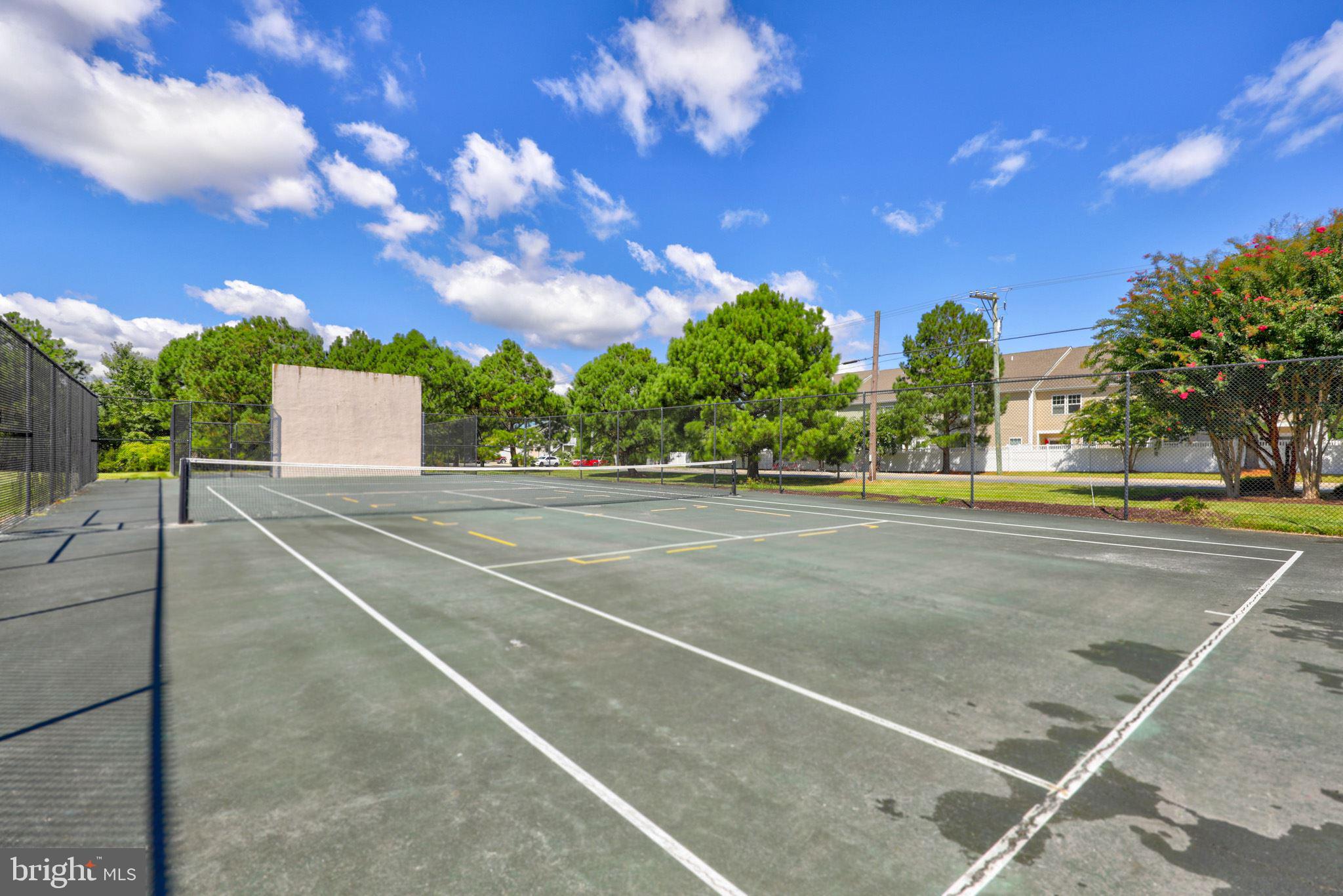 9721 Village Ln #9711d