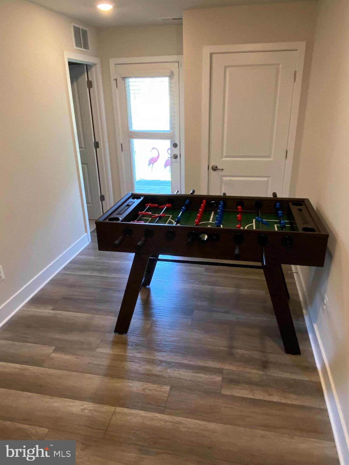 12452 Sea Oaks Ln #4