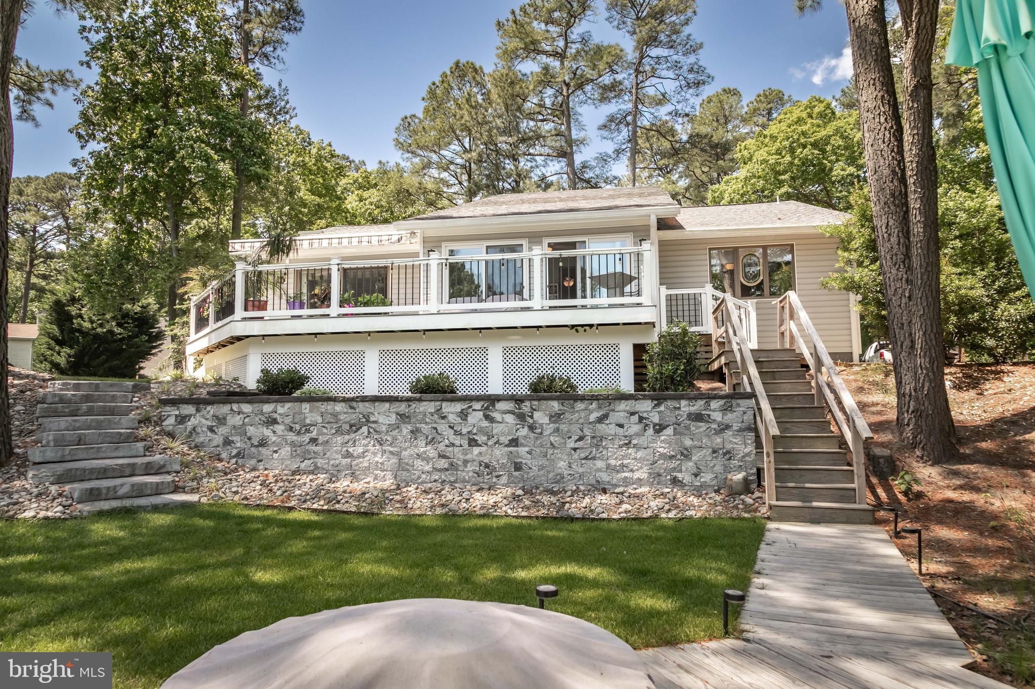 14 Drawbridge Rd