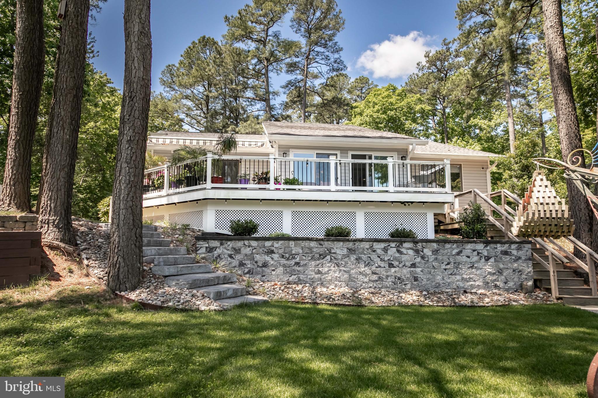 14 Drawbridge Rd